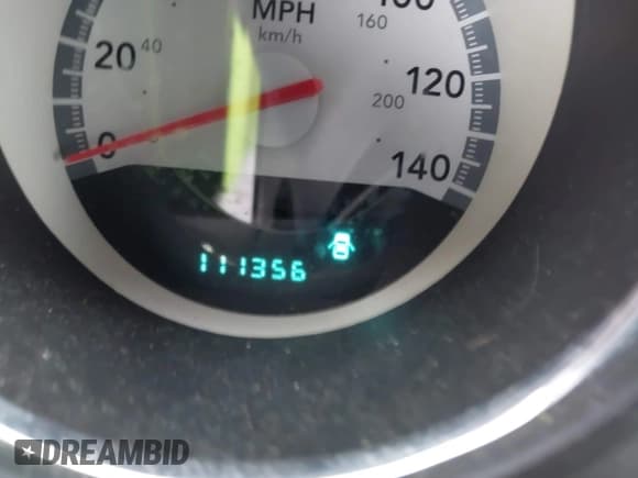 ✅ 2010 Dodge Challenger SE • VIN: 2B3CJ4DV4AH318483 • Lot: 41356521. Wystawiony na IAAI z przebiegiem 111 356 mil. Bezpłatny archiwum sprzedaży aukcyjnych z USA i szczegółowy raport historii pojazdu na DreamBid. Zdjęcie 15.