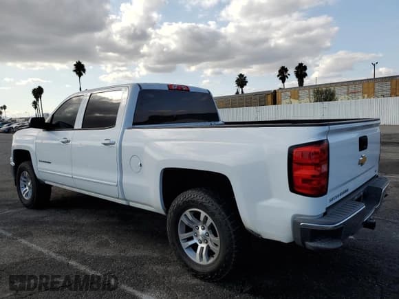 ✅ 2015 Chevrolet Silverado 1500 LT • VIN: 3GCPCREC1FG159577 • Лот: 80390185. Опубликован ранее на Copart с пробегом 158 873 миль. Бесплатный доступ к архиву аукционных продаж из США и подробный отчёт об истории автомобиля на DreamBid. Изображение 2.