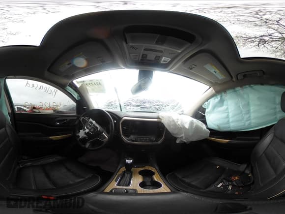 ✅ 2018 GMC Acadia Denali • VIN: 1GKKNXLS3JZ158236 • Lot: 42125053. Listed on IAAI with 58,000 mi. Free auction sales archive from the USA and detailed vehicle history report at DreamBid. Image 19.