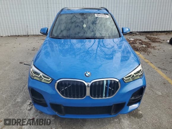 ✅ 2021 BMW X1 xDrive28i • VIN: WBXJG9C07M5S73335 • Lot: 86432535. Listed on Copart with 74,870 mi. Free auction sales archive from the USA and detailed vehicle history report at DreamBid. Image 5.