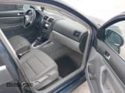 ✅ 2006 Volkswagen Jetta 2.5L • VIN: 3VWSF71K16M749456 • Лот: 43065965. Опубликован ранее на IAAI с пробегом 131 691 миль. Бесплатный доступ к архиву аукционных продаж из США и подробный отчёт об истории автомобиля на DreamBid. Изображение 5.