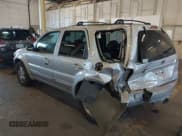 ✅ 2007 Ford Escape Limited • VIN: 1FMCU94197KA36921 • Lot: 40426720. Listed on IAAI with 177,909 mi. Free auction sales archive from the USA and detailed vehicle history report at DreamBid. Image 3.