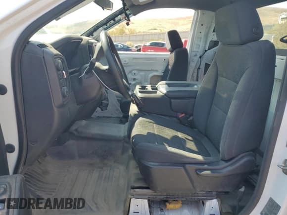 ✅ 2021 Chevrolet Silverado 1500 Work Truck • VIN: 3GCNYAEH8MG160485 • Lot: 71644345. Wystawiony na Copart z przebiegiem 68 845 mil. Bezpłatny archiwum sprzedaży aukcyjnych z USA i szczegółowy raport historii pojazdu na DreamBid. Zdjęcie 7.