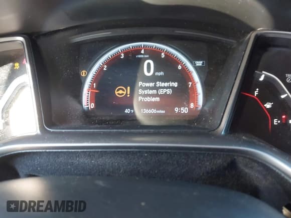 ✅ 2018 Honda Civic Si • VIN: 2HGFC1E57JH707056 • Lot: 43709785. Wystawiony na IAAI z przebiegiem 136 606 mil. Bezpłatny archiwum sprzedaży aukcyjnych z USA i szczegółowy raport historii pojazdu na DreamBid. Zdjęcie 7.