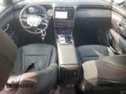 ✅ 2024 Hyundai Tucson Limited • VIN: 5NMJE3DE5RH316410 • Lot: 68722754. Wystawiony na Copart z przebiegiem 20 034 mil. Bezpłatny archiwum sprzedaży aukcyjnych z USA i szczegółowy raport historii pojazdu na DreamBid. Zdjęcie 8.