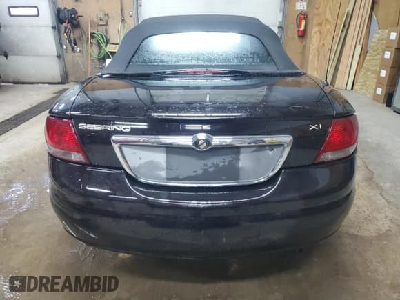 ✅ 2004 Chrysler Sebring LXi • VIN: 1C3EL55R64N131979 • Lot: 83812115. Wystawiony na Copart z przebiegiem 42 359 mil. Bezpłatny archiwum sprzedaży aukcyjnych z USA i szczegółowy raport historii pojazdu na DreamBid. Zdjęcie 6.