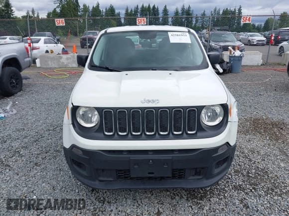 ✅ 2017 Jeep Renegade Sport • VIN: ZACCJAAH8HPG00484 • Lot: 42581933. Wystawiony na IAAI z przebiegiem 138 091 mil. Bezpłatny archiwum sprzedaży aukcyjnych z USA i szczegółowy raport historii pojazdu na DreamBid. Zdjęcie 12.