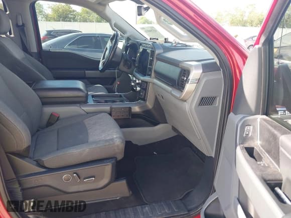 ✅ 2021 Ford F-150 XL • VIN: 1FTEW1C51MKD98315 • Lot: 43396816. Listed on IAAI with 66,557 mi. Free auction sales archive from the USA and detailed vehicle history report at DreamBid. Image 5.