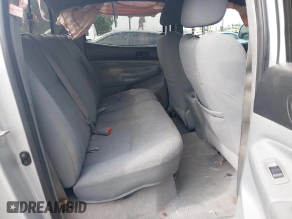 ✅ 2008 Toyota Tacoma PreRunner • VIN: 5TEKU72N68Z578338 • Lot: 42402248. Listed on IAAI with 200,502 mi. Free auction sales archive from the USA and detailed vehicle history report at DreamBid. Image 8.