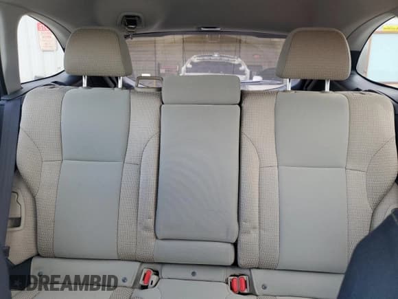 ✅ 2021 Subaru Outback Premium • VIN: 4S4BTADC4M3215844 • Lot: 86278185. Wystawiony na Copart z przebiegiem 30 037 mil. Bezpłatny archiwum sprzedaży aukcyjnych z USA i szczegółowy raport historii pojazdu na DreamBid. Zdjęcie 10.