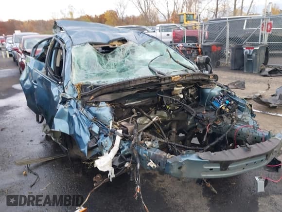 ✅ 2011 Mazda 3 i Touring • VIN: JM1BL1VF5B1434835 • Lot: 43599380. Listed on IAAI with Not provided. Free auction sales archive from the USA and detailed vehicle history report at DreamBid. Image 6.