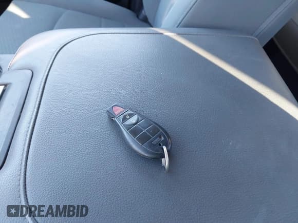 ✅ 2018 Ram 1500 Express • VIN: 3C6RR6KT7JG269723 • Lot: 43782367. Listed on IAAI with 91,822 mi. Free auction sales archive from the USA and detailed vehicle history report at DreamBid. Image 11.