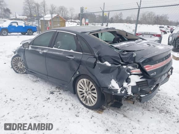 ✅ 2013 Lincoln MKZ • VIN: 3LN6L2GK0DR825820 • Lot: 41603721. Wystawiony na IAAI z przebiegiem 110 837 mil. Bezpłatny archiwum sprzedaży aukcyjnych z USA i szczegółowy raport historii pojazdu na DreamBid. Zdjęcie 3.