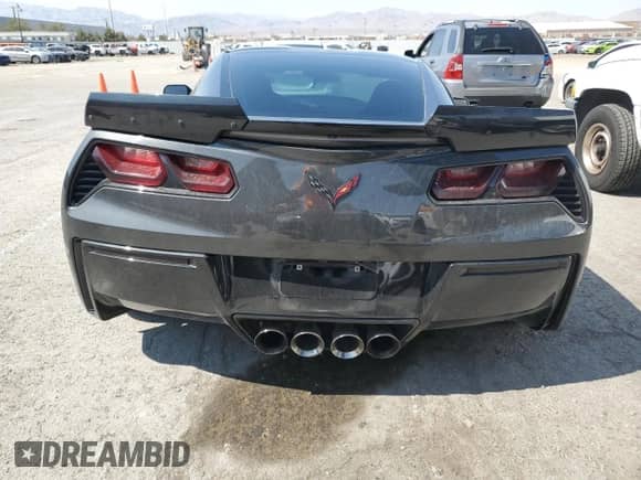 2018 Chevrolet Corvette Z51 3LT с VIN 1G1YL2D72J5103866, выставлен на аукционе Copart как лот 65161704 с пробегом 32 370 миль миль и Списание • Salvage title. История ставок и продаж доступна на DreamBid. Изображение 6.