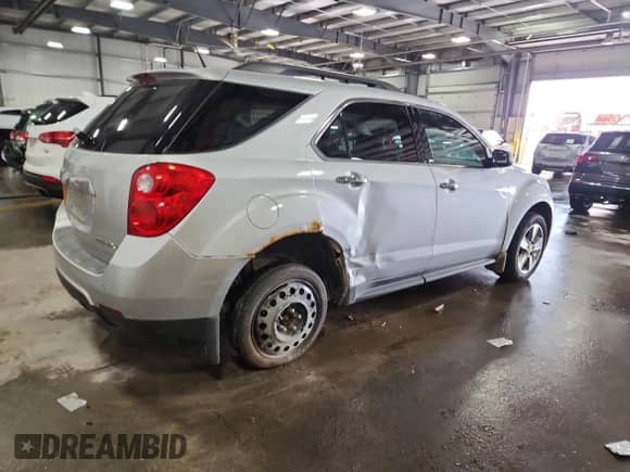 2013 Chevrolet Equinox LT z VIN 1GNFLNEK9DZ105105, wystawiony jako Copart lot #84426705 z przebiegiem 159 027 mil mil oraz Szkoda całkowita • Salvage title. Historia ofert i sprzedaży dostępna na DreamBid. Obrazek 3.
