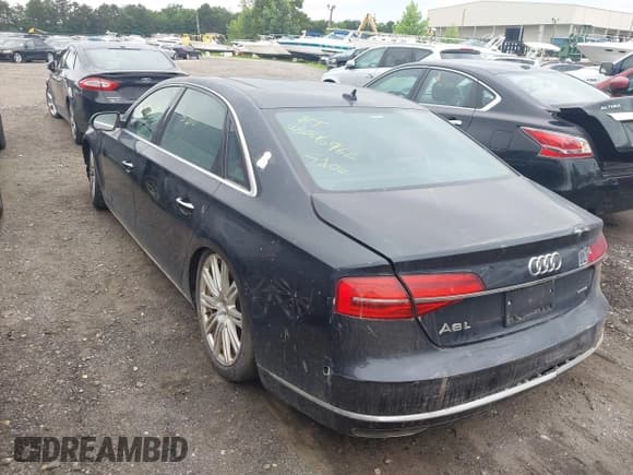 ✅ 2016 Audi A8 3.0T • VIN: WAU34AFD9GN002101 • Лот: 42720508. Опубликован ранее на IAAI с пробегом Не указан. Бесплатный доступ к архиву аукционных продаж из США и подробный отчёт об истории автомобиля на DreamBid. Изображение 3.