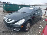 ✅ 2007 Mercedes-Benz R 3.5L • VIN: 4JGCB65E97A059062 • Lot: 43078241. Wystawiony na IAAI z przebiegiem 130 893 mil. Bezpłatny archiwum sprzedaży aukcyjnych z USA i szczegółowy raport historii pojazdu na DreamBid. Zdjęcie 6.