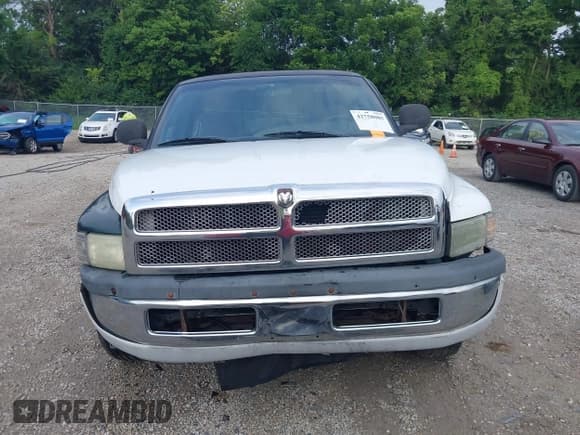 ✅ 2001 Dodge 1500 • VIN: 3B7HC13Z01G782338 • Lot: 42758085. Listed on IAAI with 116,810 mi. Free auction sales archive from the USA and detailed vehicle history report at DreamBid. Image 13.