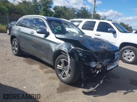 ✅ 2019 Mercedes-Benz GLC 300 • VIN: WDC0G4JB6KV185349 • Lot: 43556198. Listed on IAAI with 62,222 mi. Free auction sales archive from the USA and detailed vehicle history report at DreamBid. Image 6.