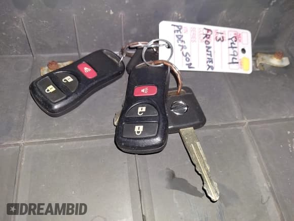 ✅ 2013 Nissan Frontier SV • VIN: 1N6AD0EV3DN762841 • Lot: 42296408. Listed on IAAI with 135,191 mi. Free auction sales archive from the USA and detailed vehicle history report at DreamBid. Image 11.