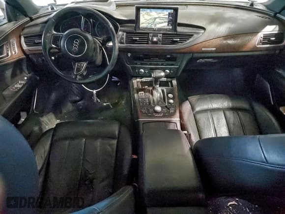 ✅ 2013 Audi A7 Prestige • VIN: WAU3GAFC3DN066550 • Лот: 95200475. Опубликован ранее на Copart с пробегом 211 682 миль. Бесплатный доступ к архиву аукционных продаж из США и подробный отчёт об истории автомобиля на DreamBid. Изображение 8.