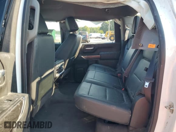 ✅ 2021 Chevrolet Silverado 2500HD LTZ • VIN: 1GC1YPE74MF236388 • Lot: 68639035. Wystawiony na Copart z przebiegiem 50 823 mil. Bezpłatny archiwum sprzedaży aukcyjnych z USA i szczegółowy raport historii pojazdu na DreamBid. Zdjęcie 10.