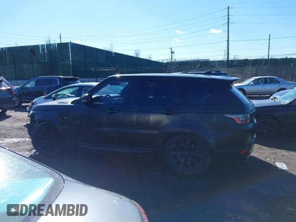 ✅ 2018 Land Rover Range Rover Sport • VIN: SALWR2RE0JA812073 • Lot: 41684364. Listed on IAAI with 76,626 mi. Free auction sales archive from the USA and detailed vehicle history report at DreamBid. Image 13.