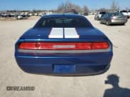 ✅ 2010 Dodge Challenger SE • VIN: 2B3CJ4DV0AH240705 • Lot: 40007034. Wystawiony na Copart z przebiegiem 132 475 mil. Bezpłatny archiwum sprzedaży aukcyjnych z USA i szczegółowy raport historii pojazdu na DreamBid. Zdjęcie 6.