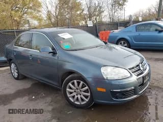 ✅ 2006 Volkswagen Jetta • VIN: 3VWAJ71K16M729301 • Lot: 43649223. Listed on IAAI with 137,412 mi. Free auction sales archive from the USA and detailed vehicle history report at DreamBid. Image 1.