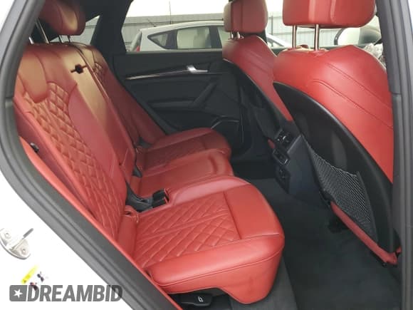 ✅ 2023 Audi SQ5 Sportback Premium Plus • VIN: WA124AFY1P2038636 • Лот: 43578025. Опубликован ранее на Copart с пробегом 27 257 миль. Бесплатный доступ к архиву аукционных продаж из США и подробный отчёт об истории автомобиля на DreamBid. Изображение 11.