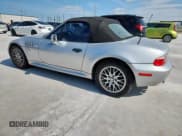 ✅ 2000 BMW Z3 2.8 • VIN: 4USCH3342YLF41905 • Лот: 60073085. Опубликован ранее на Copart с пробегом Не указан. Бесплатный доступ к архиву аукционных продаж из США и подробный отчёт об истории автомобиля на DreamBid. Изображение 2.