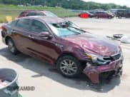 ✅ 2019 Kia Optima S • VIN: 5XXGT4L3XKG359697 • Lot: 42895136. Wystawiony na IAAI z przebiegiem 105 207 mil. Bezpłatny archiwum sprzedaży aukcyjnych z USA i szczegółowy raport historii pojazdu na DreamBid. Zdjęcie 1.