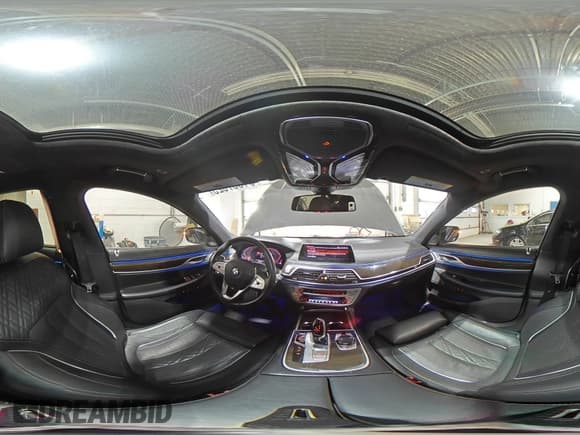 ✅ 2020 BMW 7 Series 750i xDrive • VIN: WBA7U2C09LCD72434 • Lot: 91887525. Listed on Copart with 64,383 mi. Free auction sales archive from the USA and detailed vehicle history report at DreamBid. Image 14.