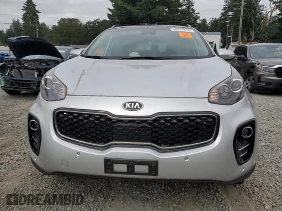 ✅ 2019 Kia Sportage EX • VIN: KNDPNCAC8K7512321 • Lot: 68771375. Wystawiony na Copart z przebiegiem 5 107 mil. Bezpłatny archiwum sprzedaży aukcyjnych z USA i szczegółowy raport historii pojazdu na DreamBid. Zdjęcie 5.