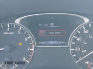 ✅ 2018 Nissan Pathfinder SL • VIN: 5N1DR2MM0JC604773 • Lot: 42819184. Wystawiony na IAAI z przebiegiem 216 384 mil. Bezpłatny archiwum sprzedaży aukcyjnych z USA i szczegółowy raport historii pojazdu na DreamBid. Zdjęcie 15.