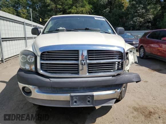 2007 Dodge 1500 SLT с VIN 1D7HA18237J613624, выставлен на аукционе Copart как лот 74253074 с пробегом 117 488 миль миль и Списание • Salvage title. История ставок и продаж доступна на DreamBid. Изображение 5.