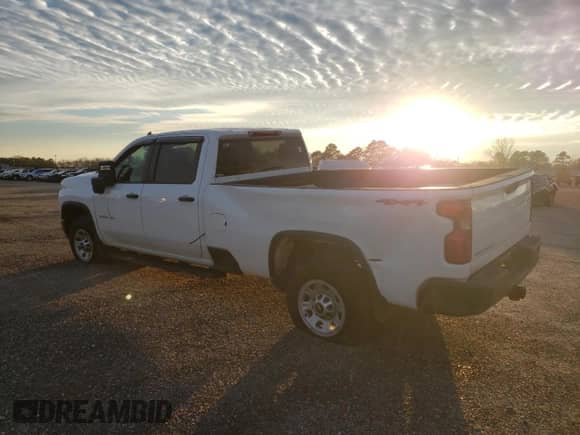 2024 Chevrolet Silverado 3500HD Work Truck с VIN 1GC4YSEY8RF271077, выставлен на аукционе Copart как лот 83349994 с пробегом 24 563 миль миль и Списание • Salvage title. История ставок и продаж доступна на DreamBid. Изображение 2.