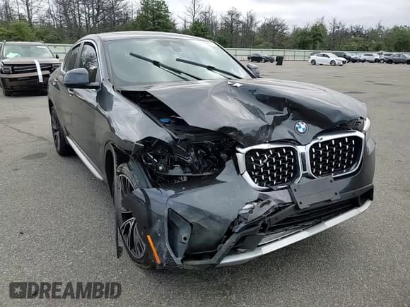 ✅ 2022 BMW X4 xDrive30i • VIN: 5UX33DT0XN9K71656 • Lot: 81052835. Wystawiony na Copart z przebiegiem 32 900 mil. Bezpłatny archiwum sprzedaży aukcyjnych z USA i szczegółowy raport historii pojazdu na DreamBid. Zdjęcie 14.