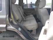 ✅ 2006 Jeep Commander • VIN: 1J8HG48K86C363187 • Лот: 42090246. Опубликован ранее на IAAI с пробегом 140 956 миль. Бесплатный доступ к архиву аукционных продаж из США и подробный отчёт об истории автомобиля на DreamBid. Изображение 8.