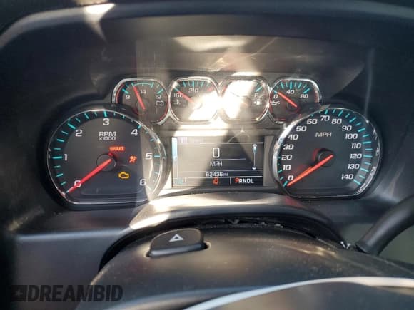 ✅ 2018 Chevrolet Silverado 1500 LT • VIN: 1GCVKREC8JZ161054 • Лот: 77520124. Опубликован ранее на Copart с пробегом 62 436 миль. Бесплатный доступ к архиву аукционных продаж из США и подробный отчёт об истории автомобиля на DreamBid. Изображение 9.