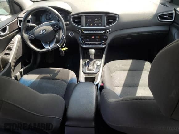 2017 Hyundai Ioniq SEL с VIN KMHC75LC2HU021671, выставлен на аукционе Copart как лот 66614574 с пробегом 221 110 миль миль и Чистый • Clean title. История ставок и продаж доступна на DreamBid. Изображение 8.