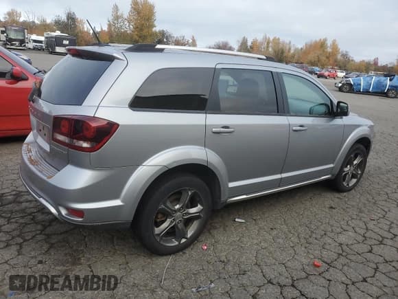 ✅ 2015 Dodge Journey Crossroad • VIN: 3C4PDCGGXFT645046 • Lot: 91856465. Wystawiony na Copart z przebiegiem Nie podano. Bezpłatny archiwum sprzedaży aukcyjnych z USA i szczegółowy raport historii pojazdu na DreamBid. Zdjęcie 3.