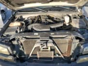 ✅ 2004 Chevrolet Silverado 1500 Z71 • VIN: 2GCEK19TX41379201 • Лот: 77324474. Опубликован ранее на Copart с пробегом 296 929 миль. Бесплатный доступ к архиву аукционных продаж из США и подробный отчёт об истории автомобиля на DreamBid. Изображение 11.