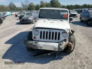 ✅ 2013 Jeep Wrangler Unlimited Rubicon • VIN: 1C4BJWFGXDL658460 • Lot: 82673185. Wystawiony na Copart z przebiegiem 117 041 mil. Bezpłatny archiwum sprzedaży aukcyjnych z USA i szczegółowy raport historii pojazdu na DreamBid. Zdjęcie 14.