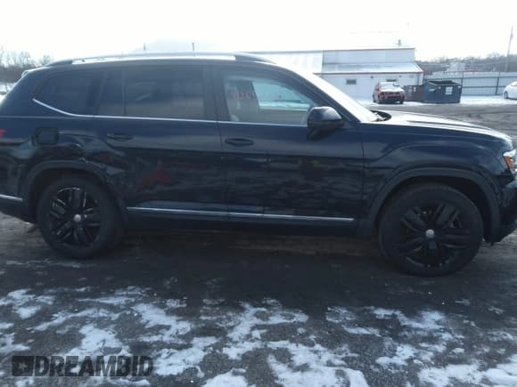 ✅ 2019 Volkswagen Atlas SEL • VIN: 1V2ER2CA2KC512578 • Lot: 41265733. Listed on IAAI with 110,977 mi. Free auction sales archive from the USA and detailed vehicle history report at DreamBid. Image 13.