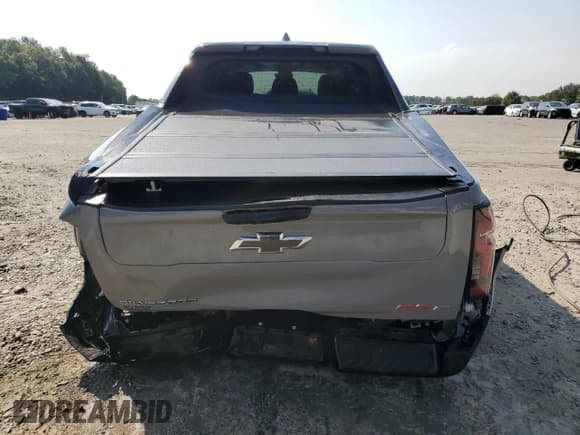 ✅ 2025 Chevrolet Silverado 1500 • VIN: 1GC402EL6SU406523 • Лот: 81186035. Опубликован ранее на Copart с пробегом 10 538 миль. Бесплатный доступ к архиву аукционных продаж из США и подробный отчёт об истории автомобиля на DreamBid. Изображение 6.