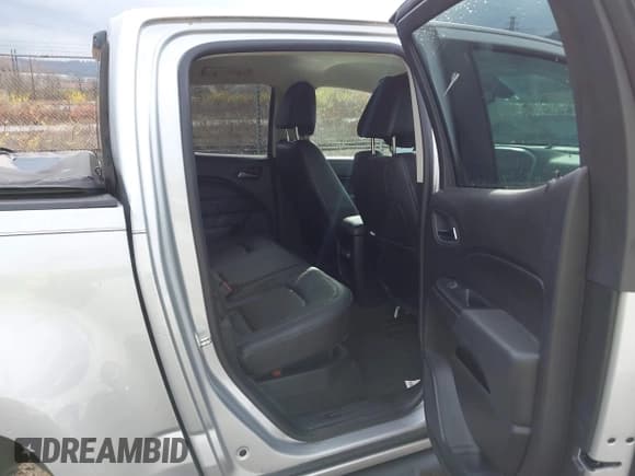 ✅ 2018 Chevrolet Colorado 4WD LT • VIN: 1GCGTCEN2J1252873 • Лот: 43782665. Опубликован ранее на IAAI с пробегом 52 415 миль. Бесплатный доступ к архиву аукционных продаж из США и подробный отчёт об истории автомобиля на DreamBid. Изображение 8.