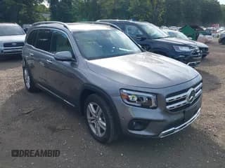 ✅ 2020 Mercedes-Benz GLB 250 • VIN: WDC4M4HBXLW013014 • Lot: 43218431. Wystawiony na IAAI z przebiegiem 25 147 mil. Bezpłatny archiwum sprzedaży aukcyjnych z USA i szczegółowy raport historii pojazdu na DreamBid. Zdjęcie 1.