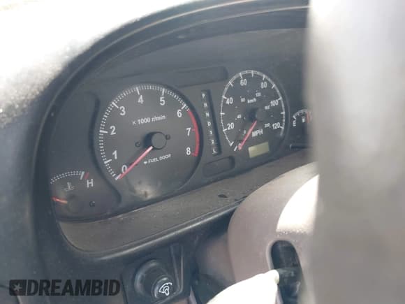 ✅ 2002 Isuzu Rodeo S • VIN: 4S2CK58W024305673 • Lot: 42205119. Wystawiony na IAAI z przebiegiem Nie podano. Bezpłatny archiwum sprzedaży aukcyjnych z USA i szczegółowy raport historii pojazdu na DreamBid. Zdjęcie 7.