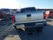 ✅ 2018 Chevrolet Silverado 1500 LT • VIN: 3GCUCRER1JG394416 • Lot: 43619558. Wystawiony na IAAI z przebiegiem 128 540 mil. Bezpłatny archiwum sprzedaży aukcyjnych z USA i szczegółowy raport historii pojazdu na DreamBid. Zdjęcie 16.